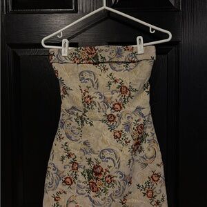 NWT Floral Strapless Edikted Dress